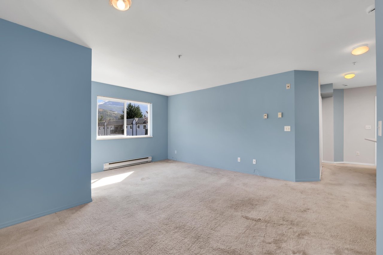 C307-40140 Willow Cres