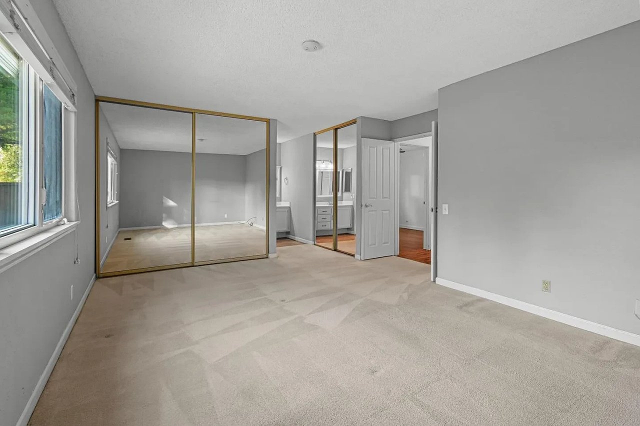 4618 Del Valle Pkwy