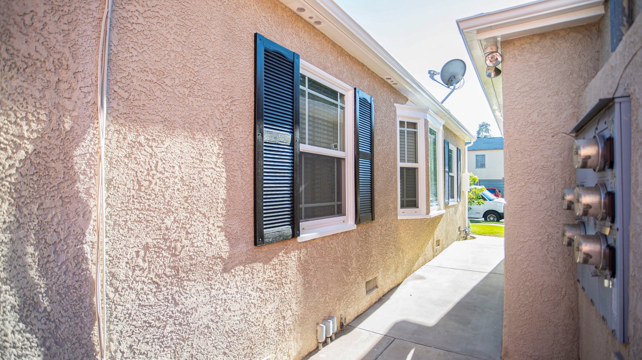 1004 W Clark Avenue | Updated 4 PLEX in great Burbank Location  