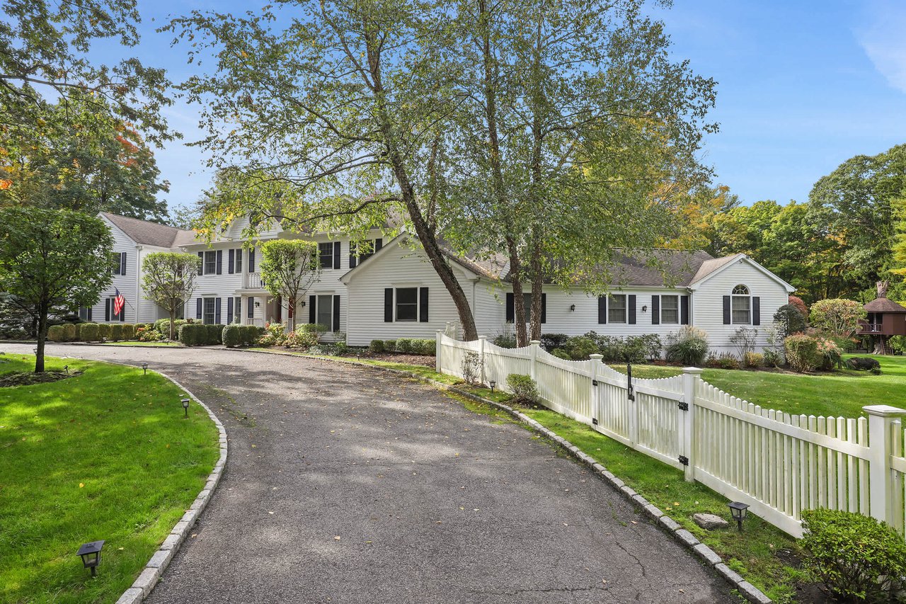 3 Hidden Oak Lane, Armonk NY