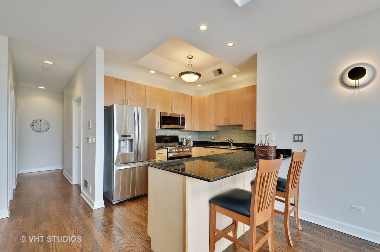 816 W Hubbard St (No. 5)