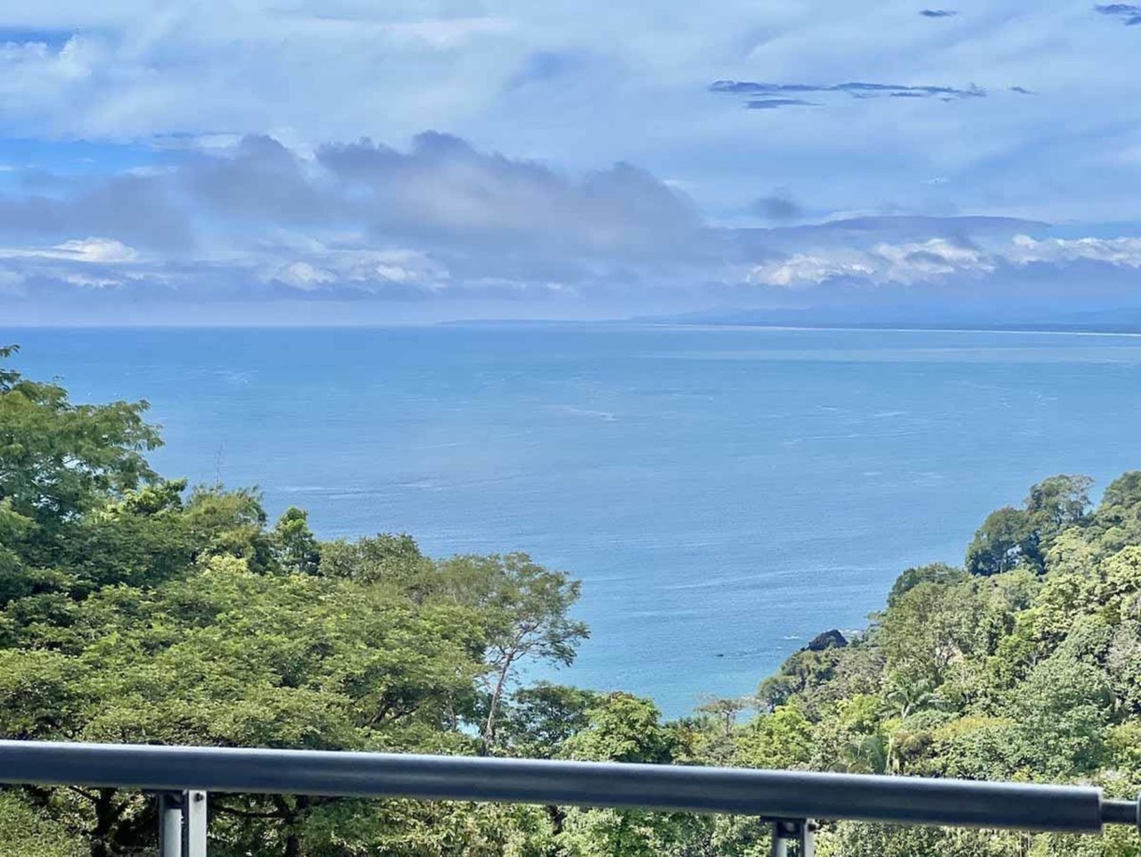 Balinese Inspired Luxury Penthouse, Manuel Antonio, Puntarenas