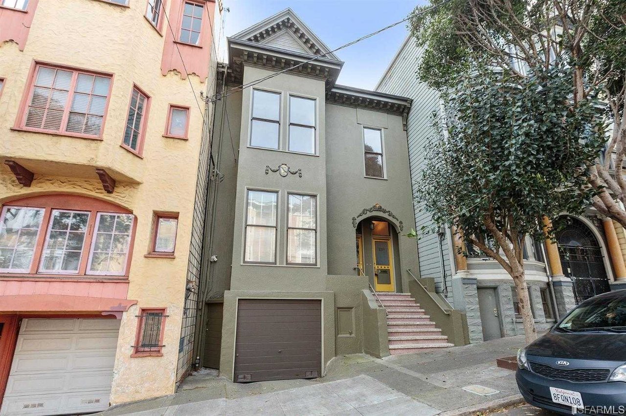 839 Hayes Street