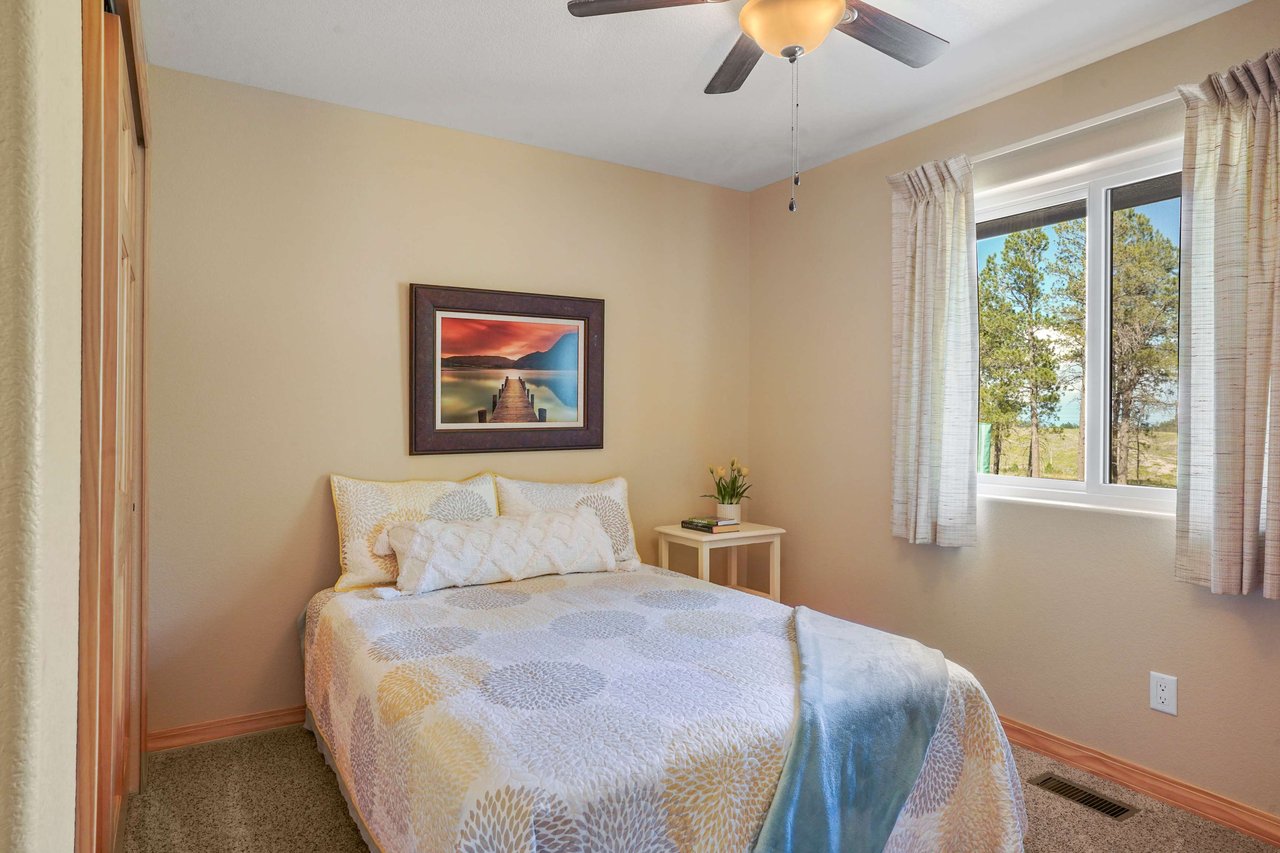 12615 Porcupine Lane