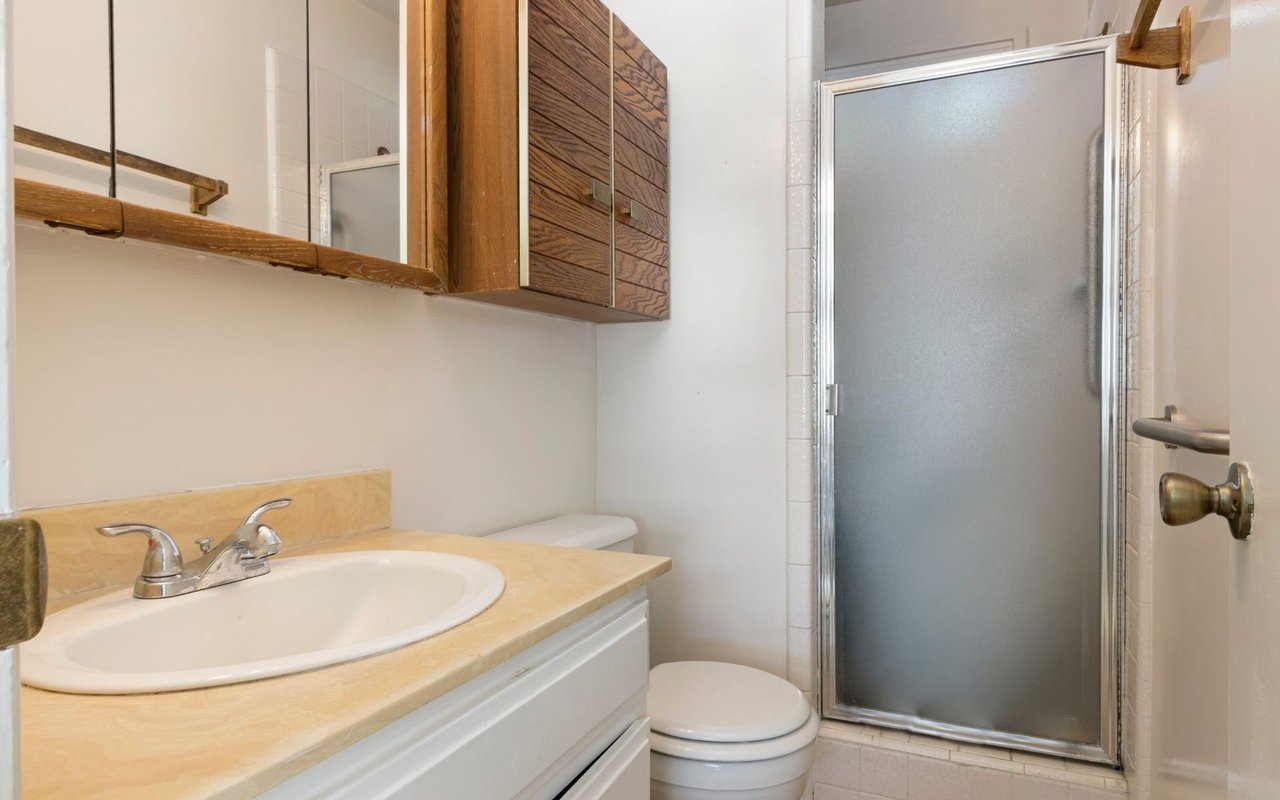 7040 Vista Del Mar Ln
