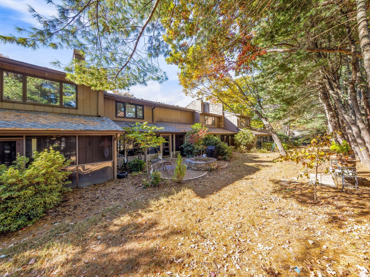 Don't Overlook 468 Crowfields Drive  MLS # 4080595