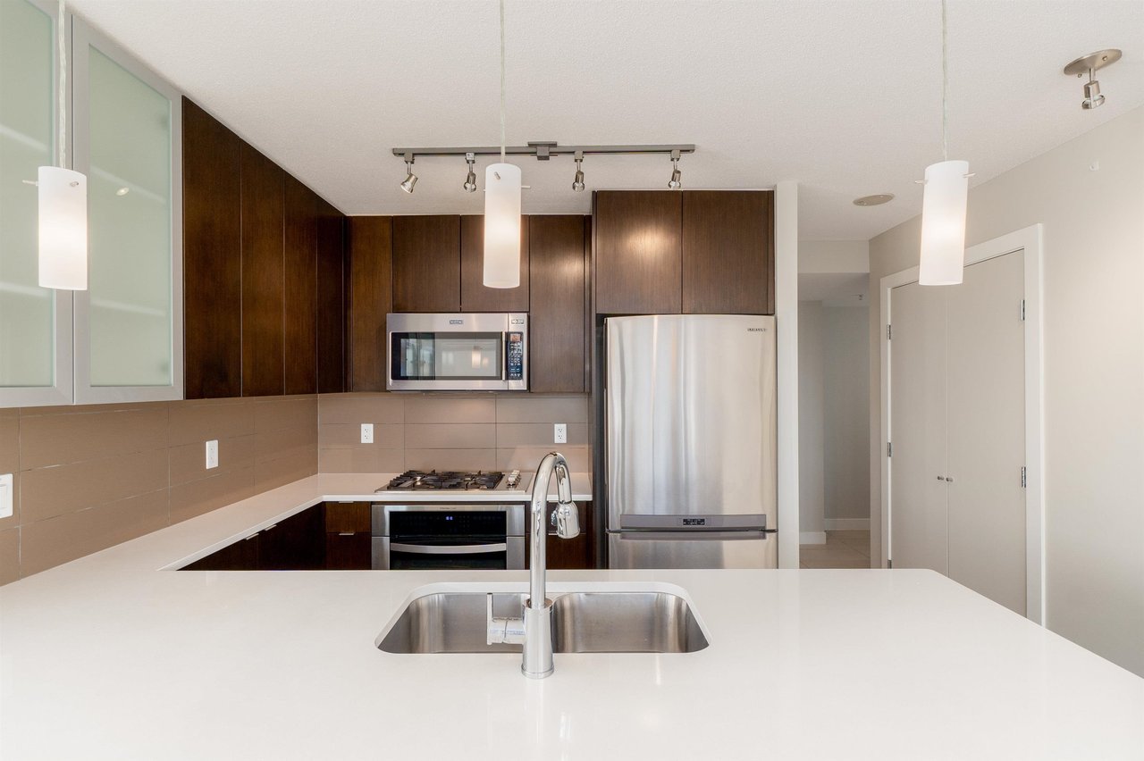 503-7325 Arcola St