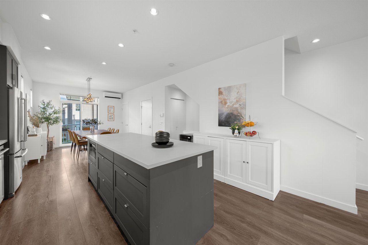 13-2560 Pitt River Rd