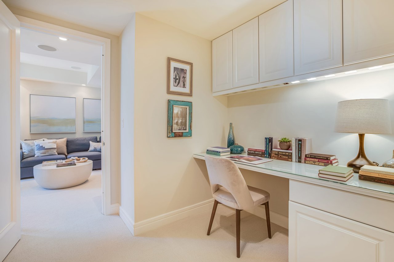 Four Seasons Residence 30A