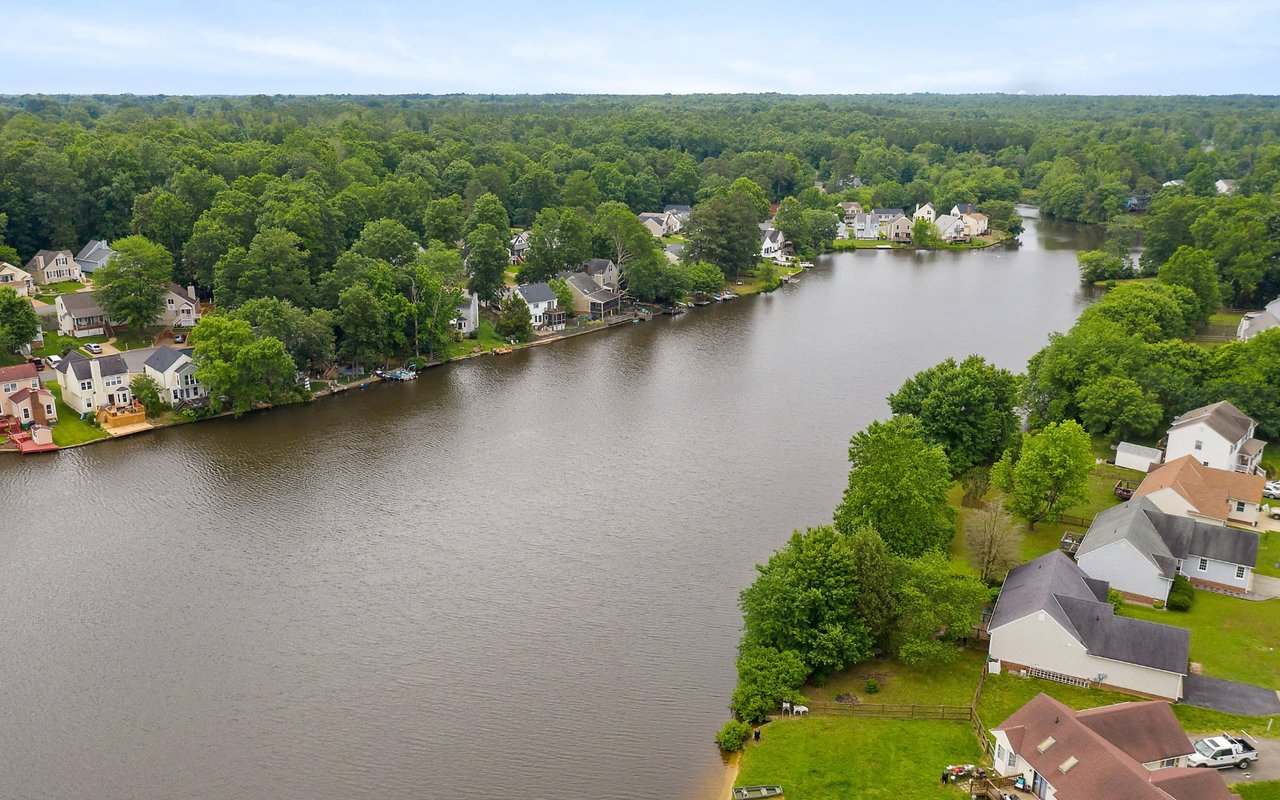 7601 Blue Cedar Drive