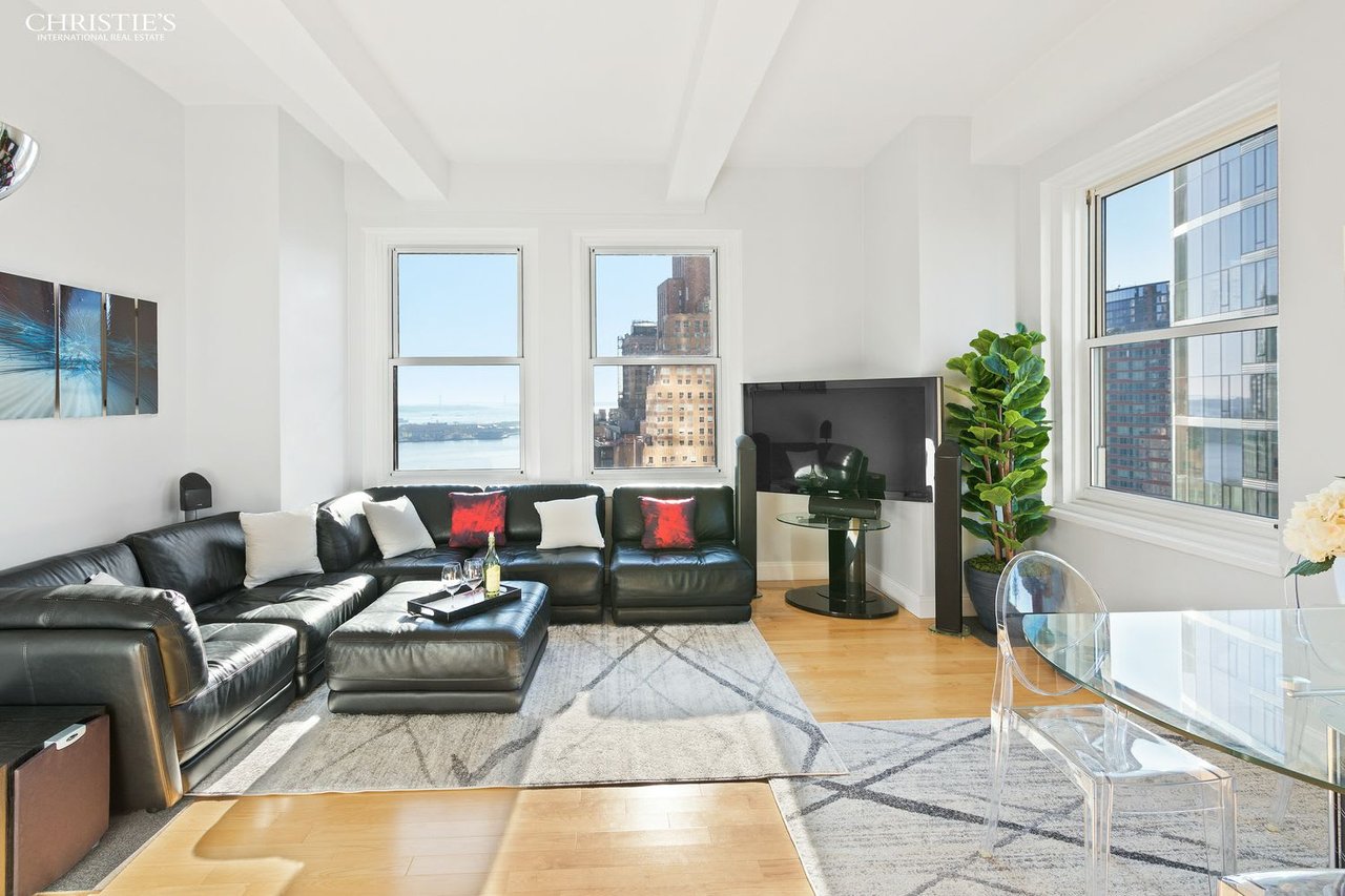 88 Greenwich St Unit 2601