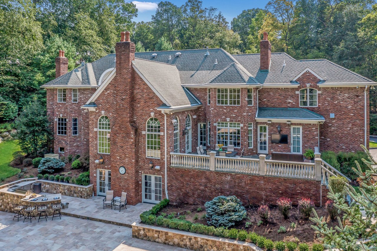 33 West Church Road