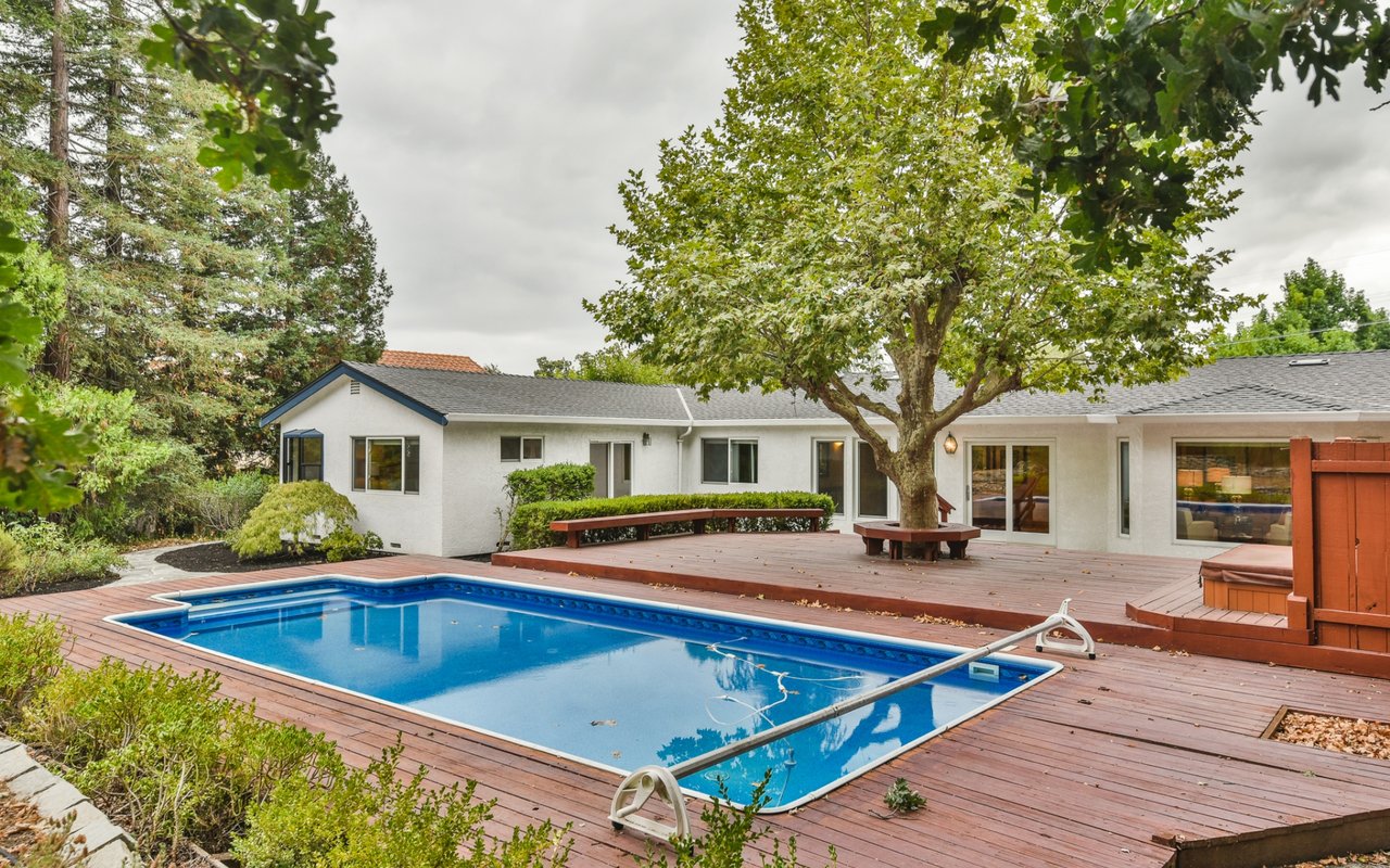 256 Gerry Ct