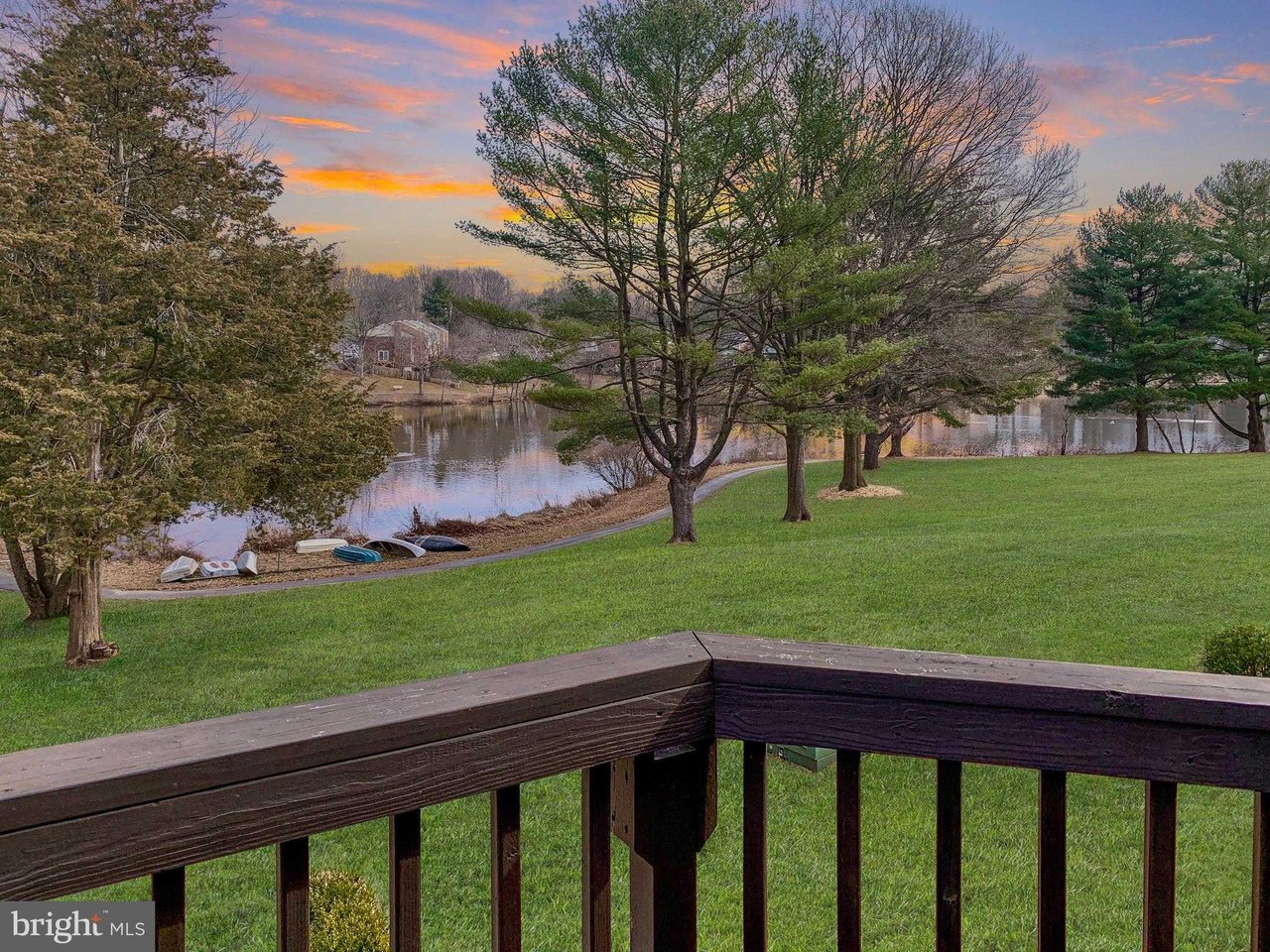 5534 KENDRICK LANE
