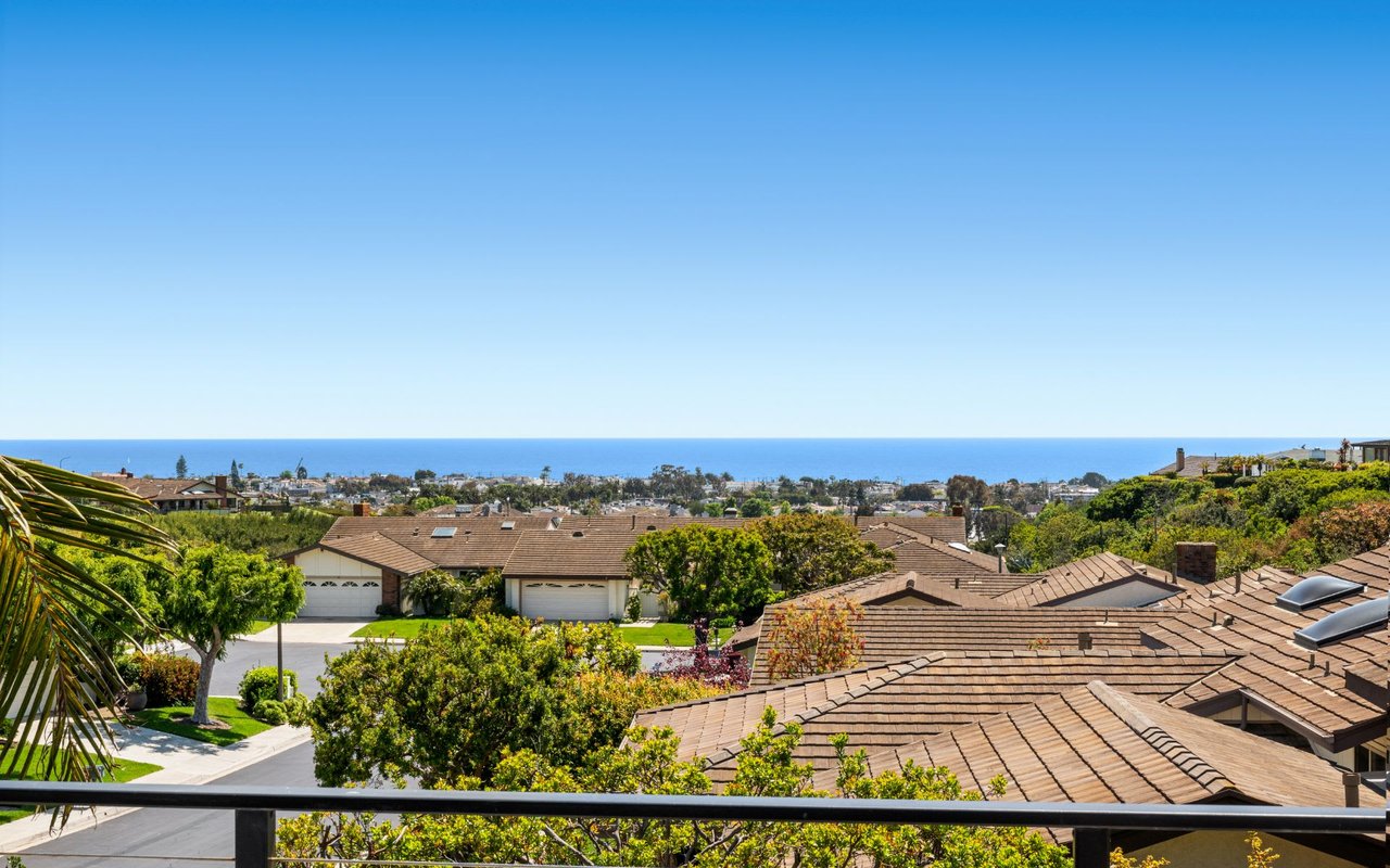 28 Skysail Drive