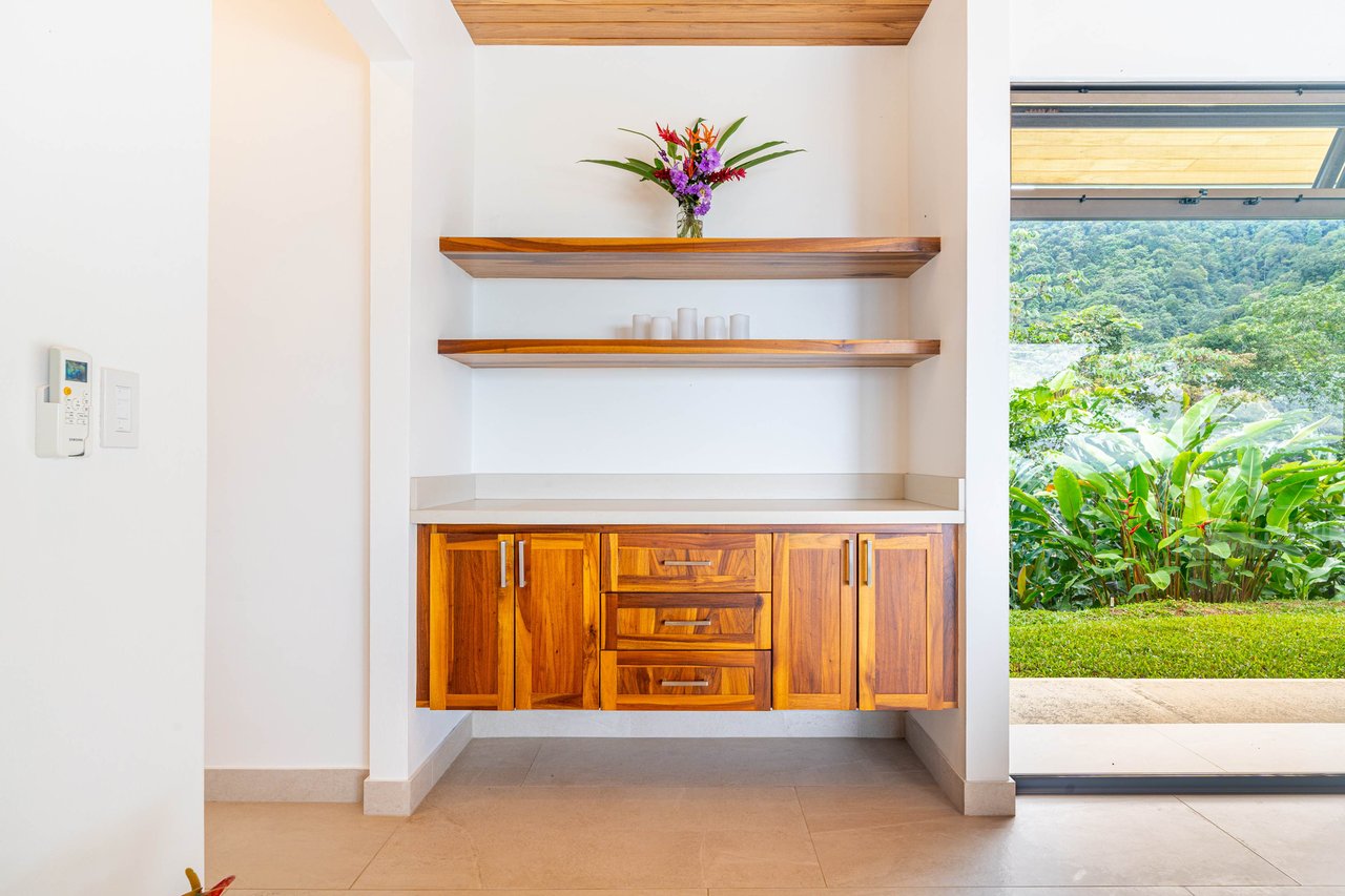 Cascada Sandalo Jaw Dropping Ocean Views!