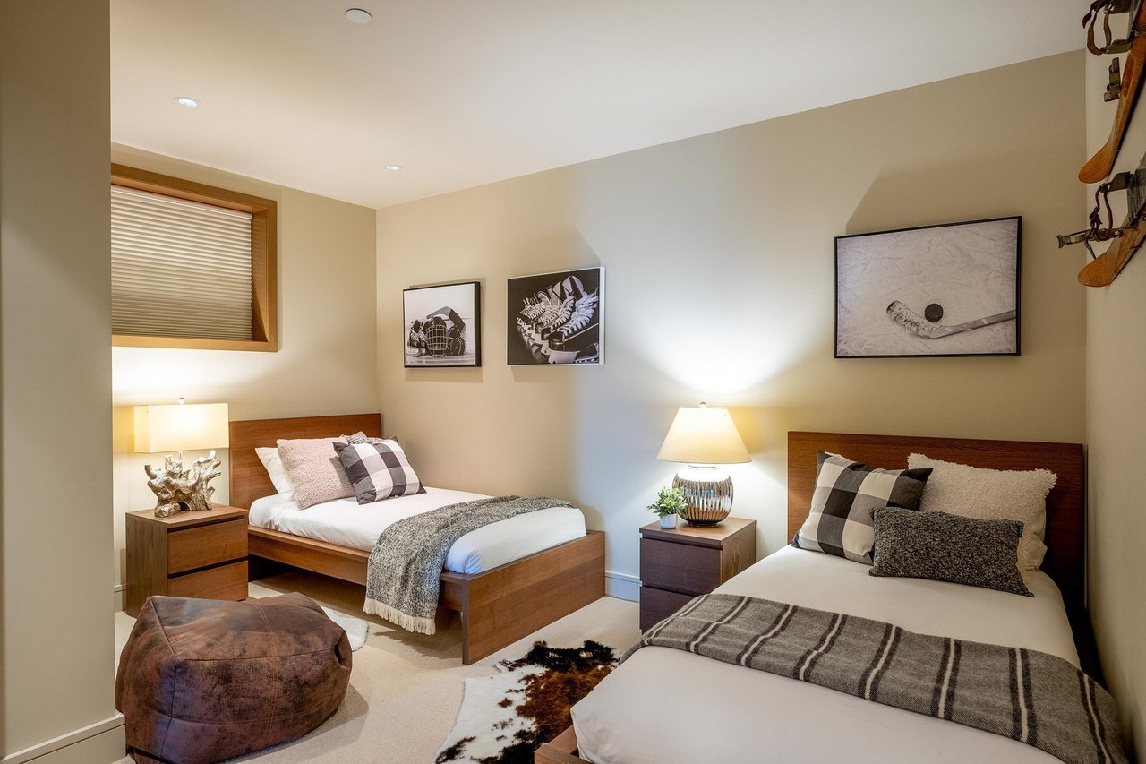 2963 High Point Drive, Whistler