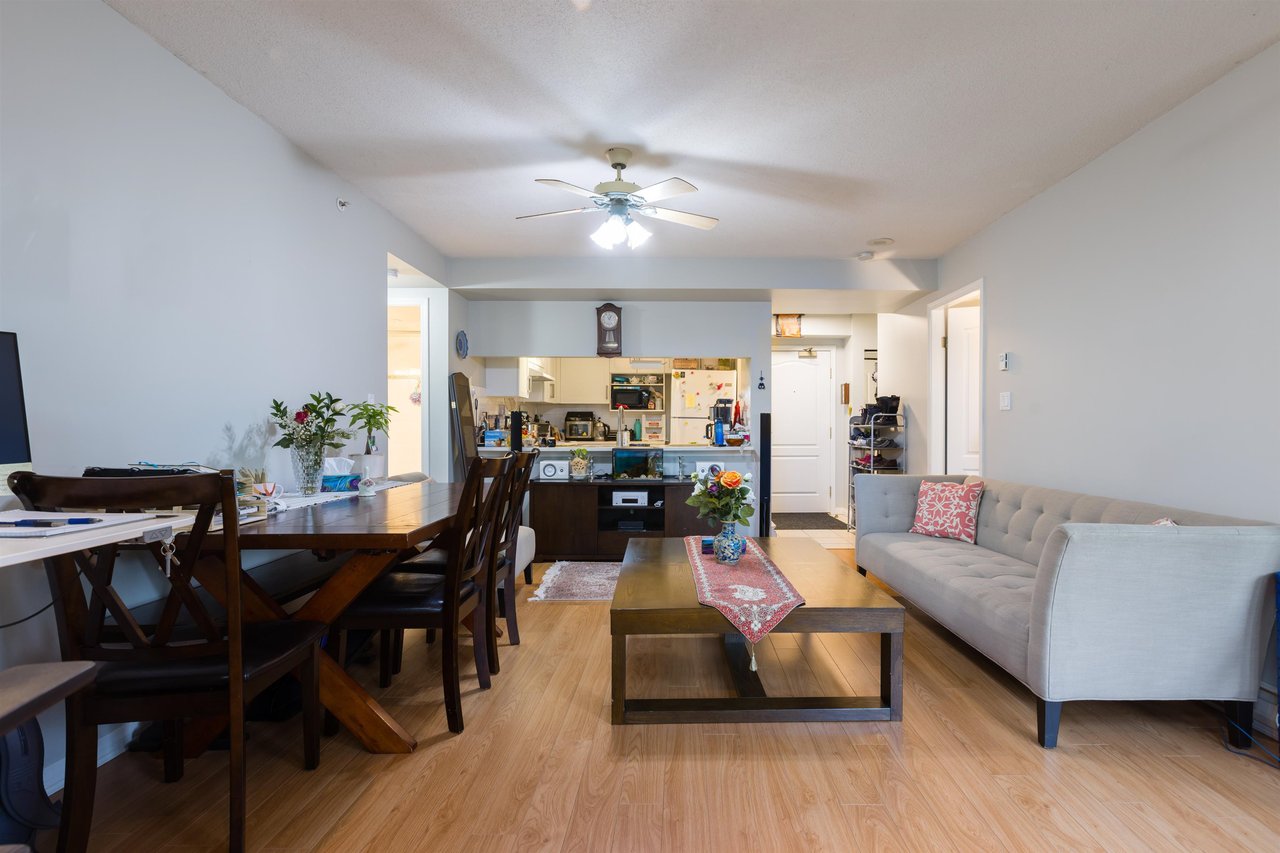 114-5860 Dover Cres