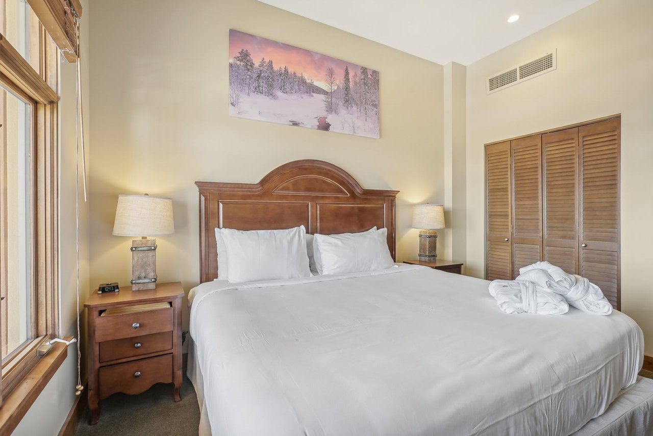 3720 Sundial Ct B517