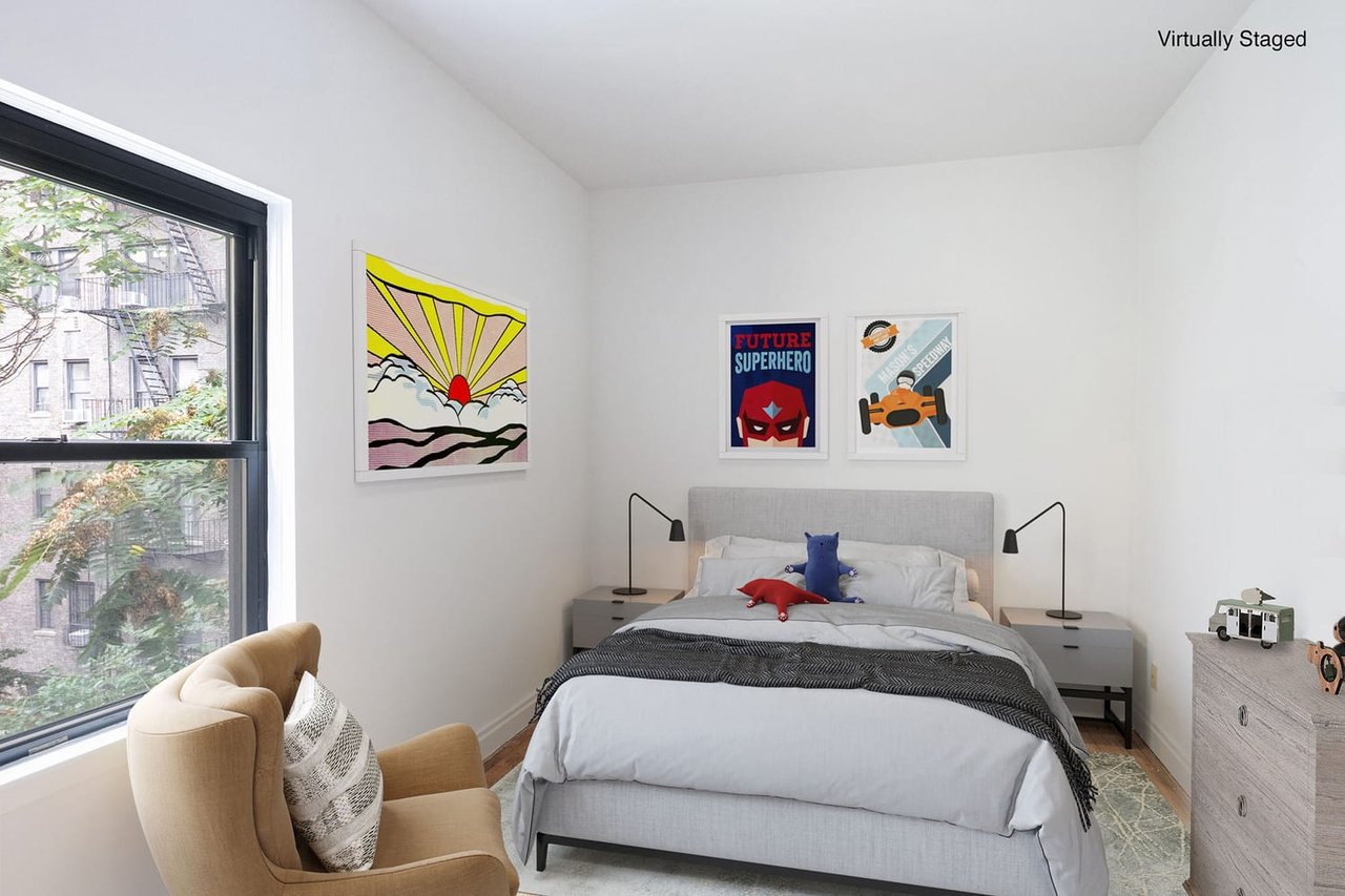 261 W 71st St, #9