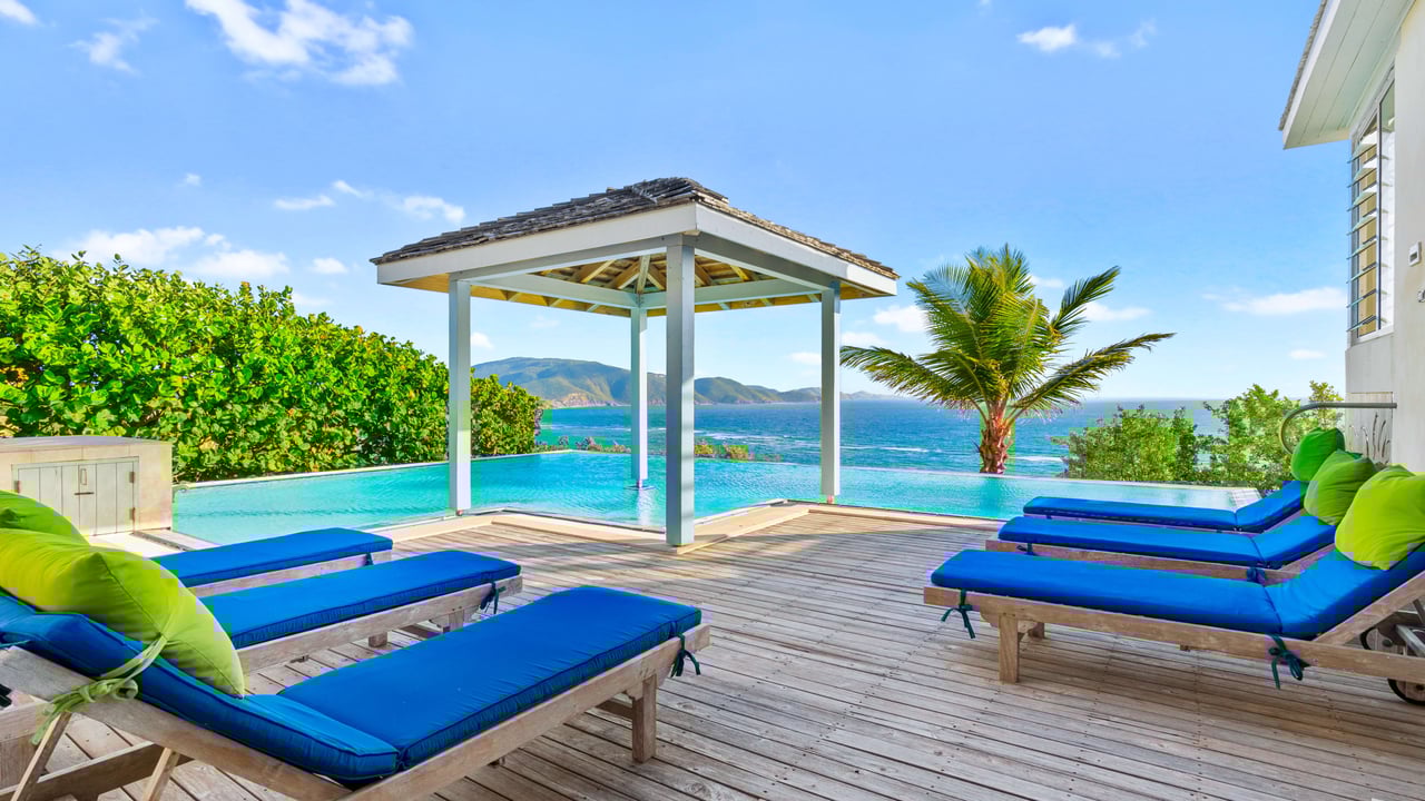 Reduced - Red Rock Villa