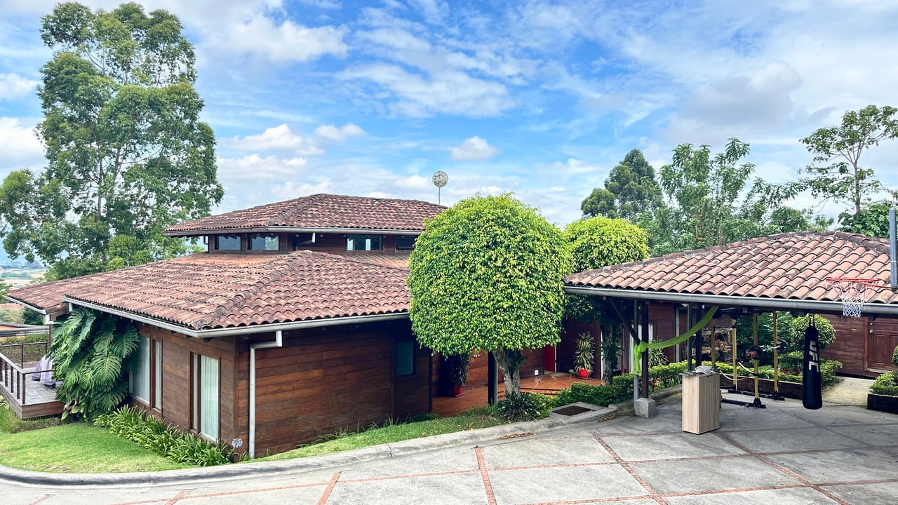 Forest View Luxury Residence, Curridabat, San Jose