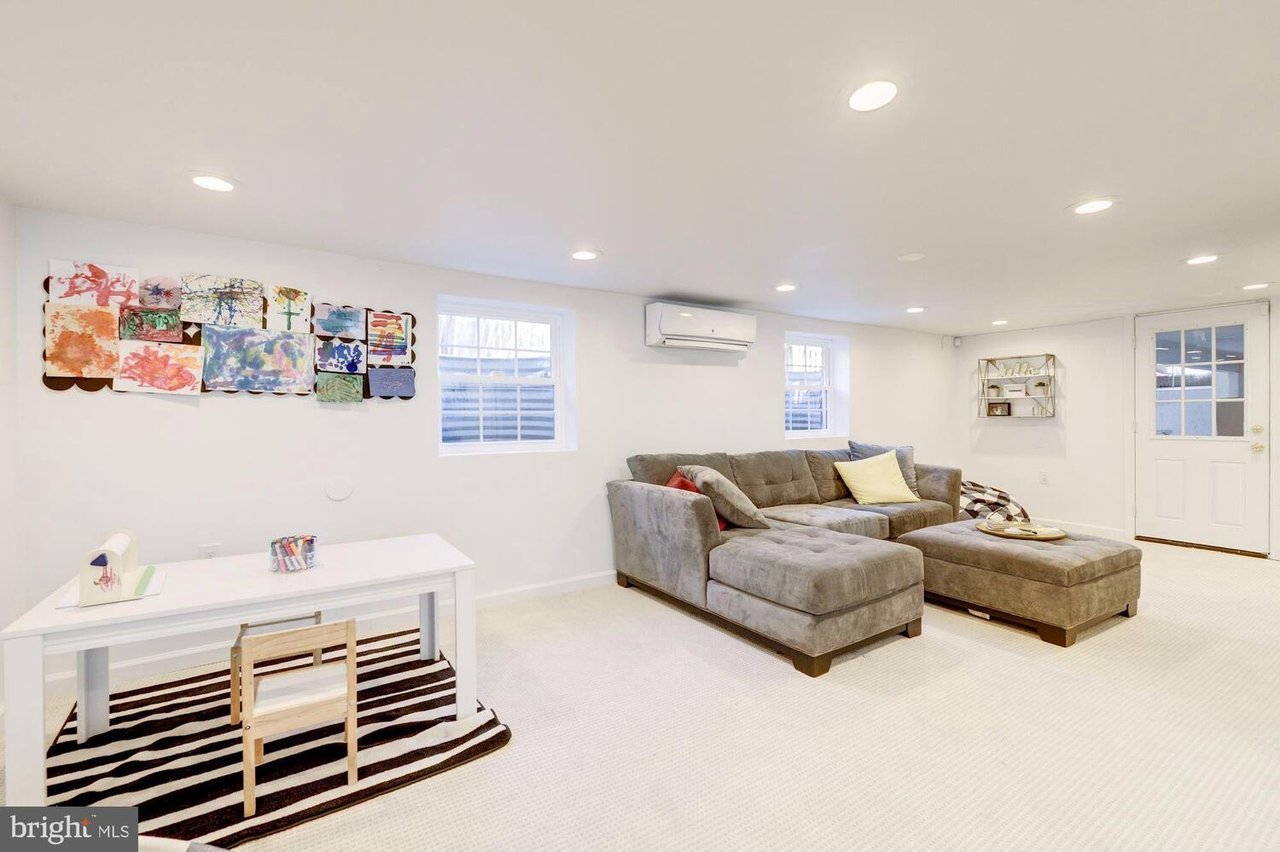 4808 Brandywine St NW