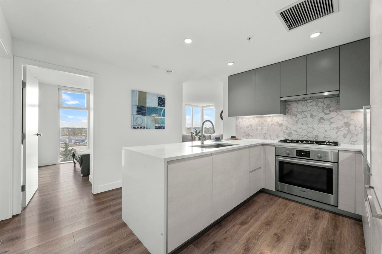 807-8181 Chester St
