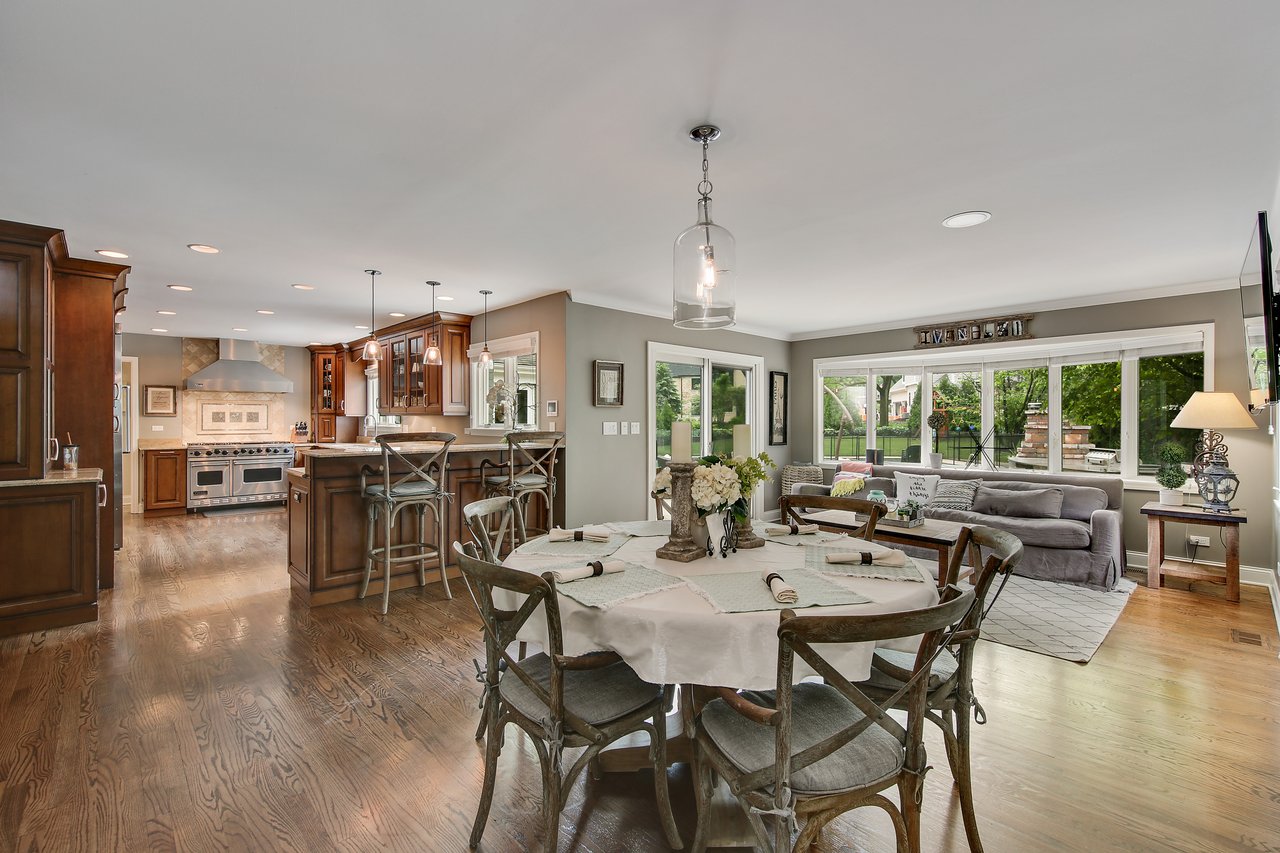 This stunning spacious home allows for the quintessential indoor/outdoor living
