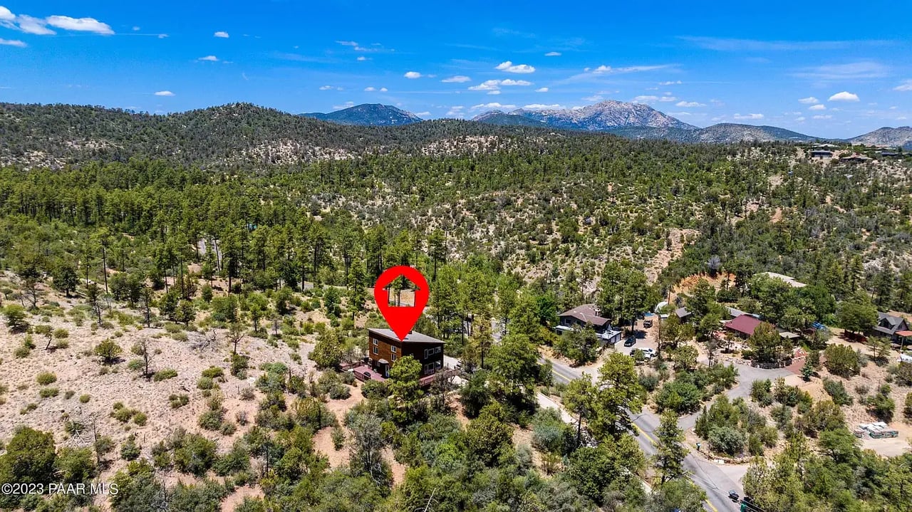 2285 Thumb Butte Road