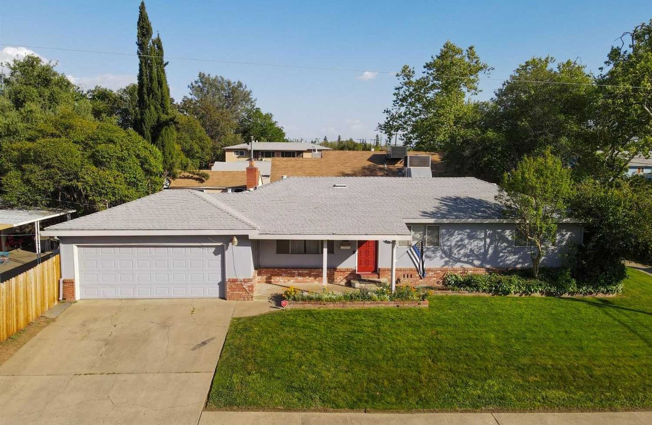 817 Oakland Ave