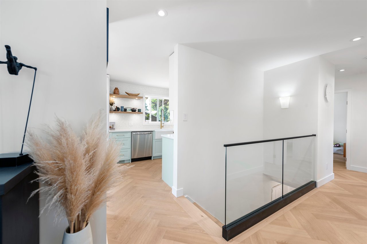 335 Seaview Drive, Port Moody