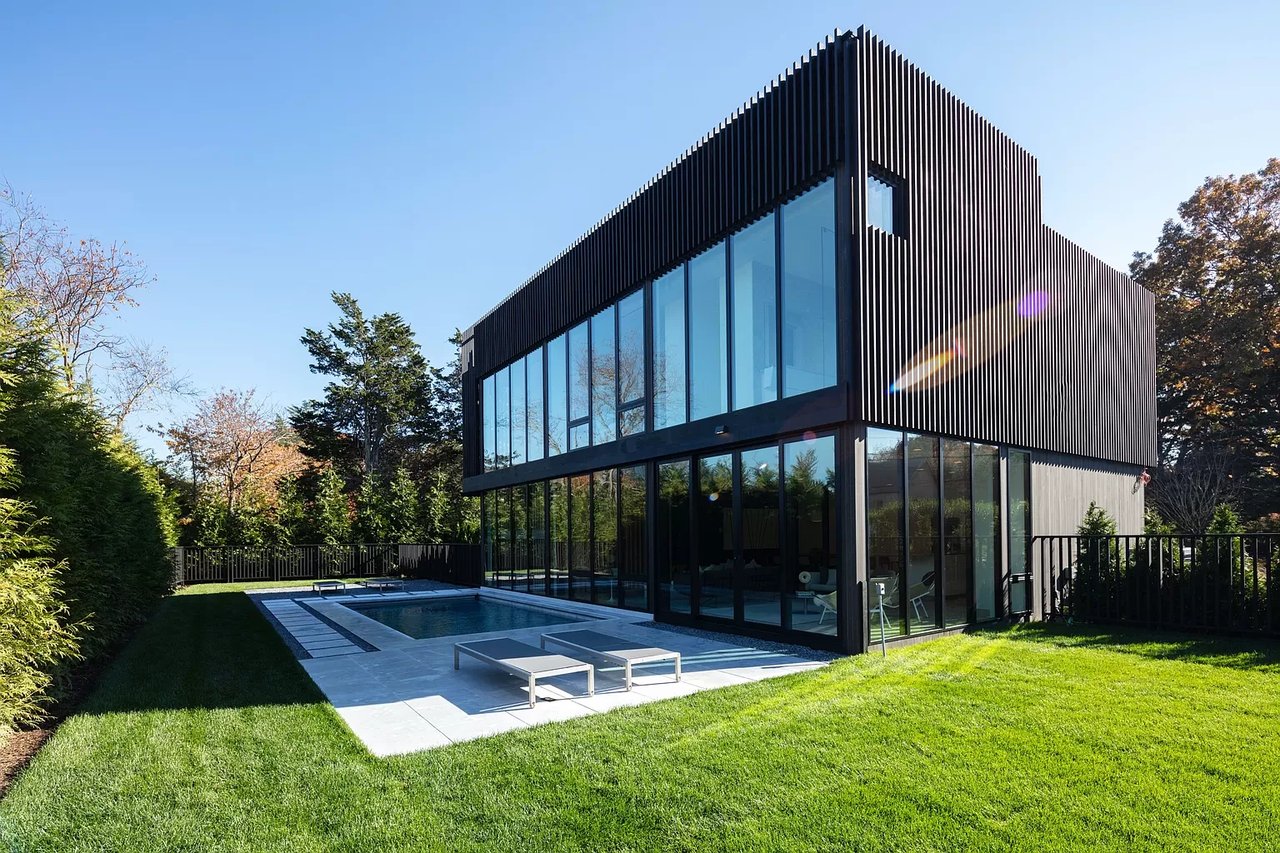 19 Cornell Rd