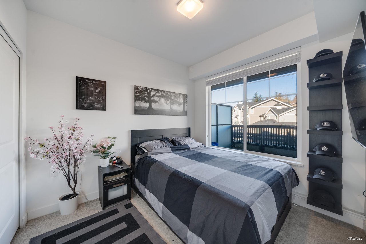 B205-20487 65 Ave
