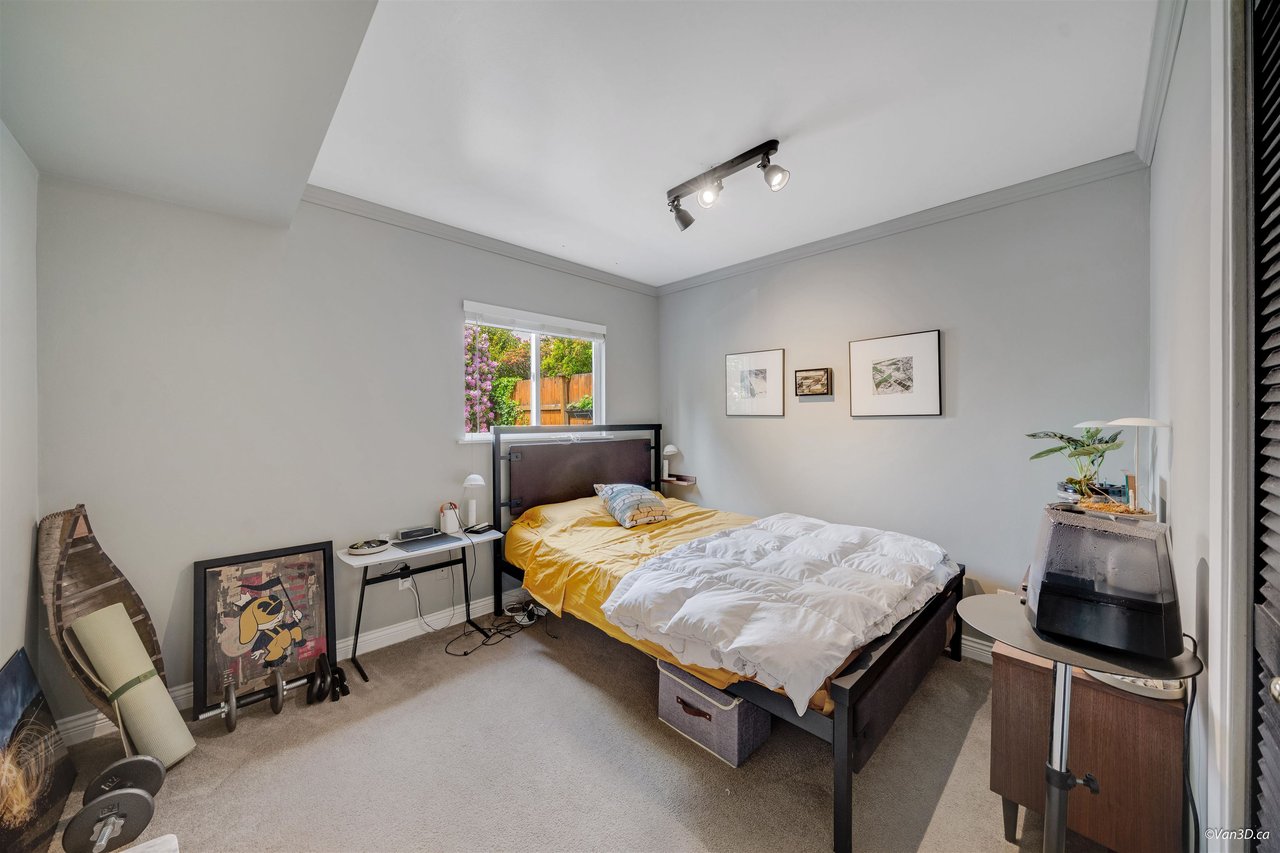 2052 W Keith Road, North Vancouver