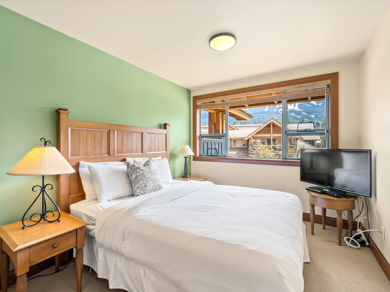4823 Casabella Cres