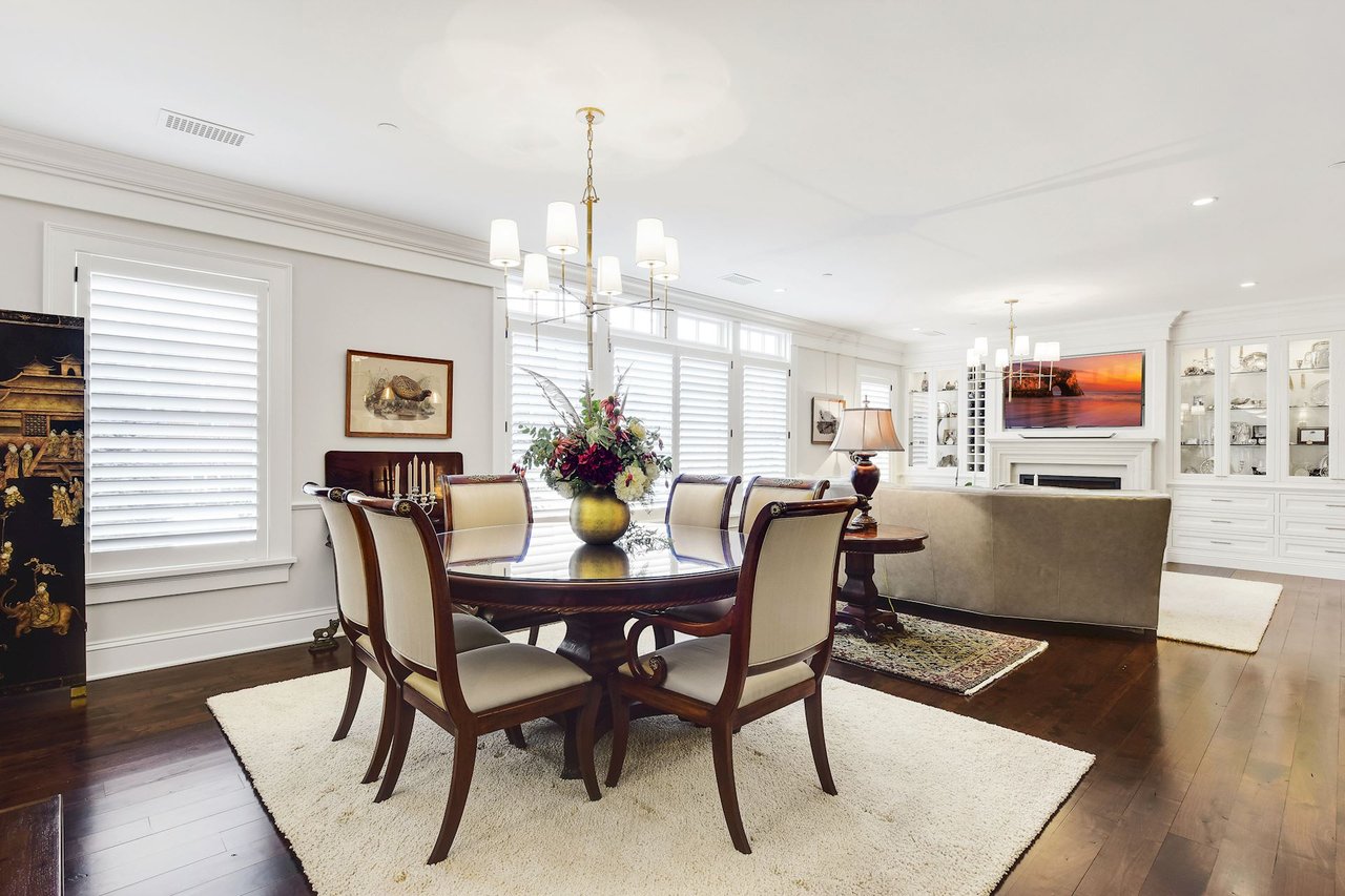 240 Minnetonka Ave S, 203, Wayzata