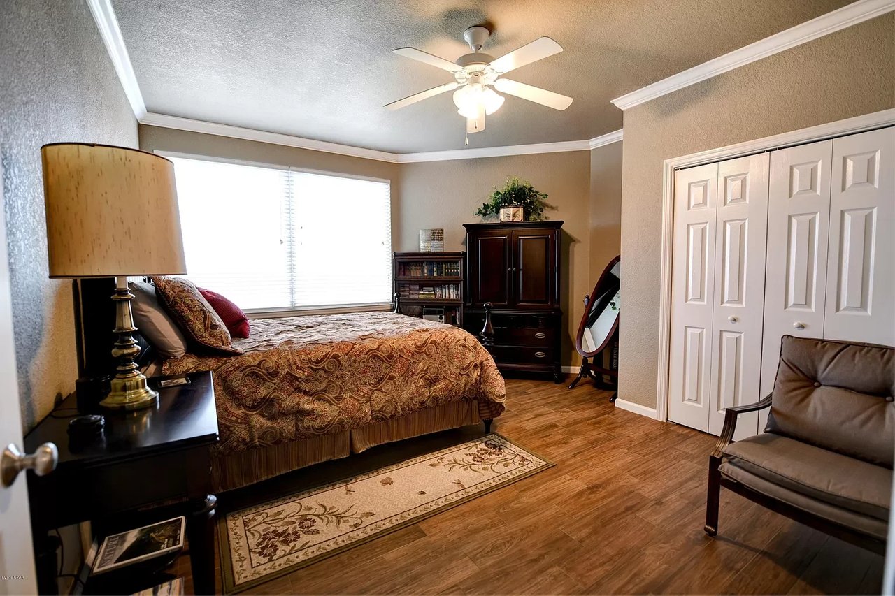 6500 Bridge Water Way Unit 1106