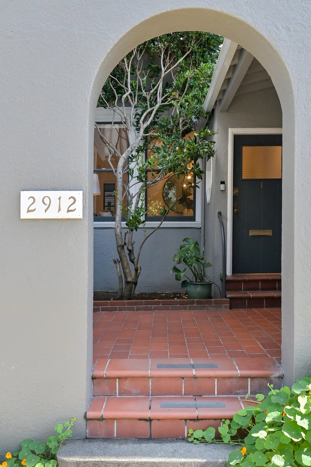 Courtyard Home in Coveted Cow Hollow