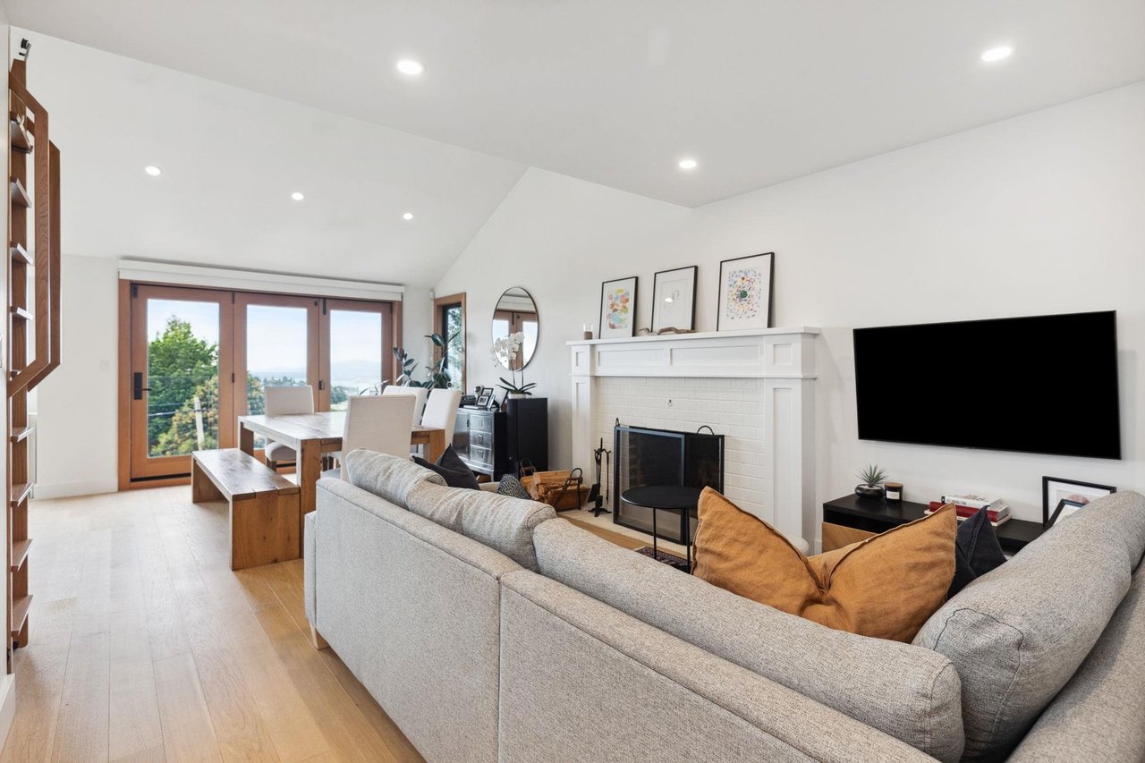 110 N Delta Avenue, Burnaby