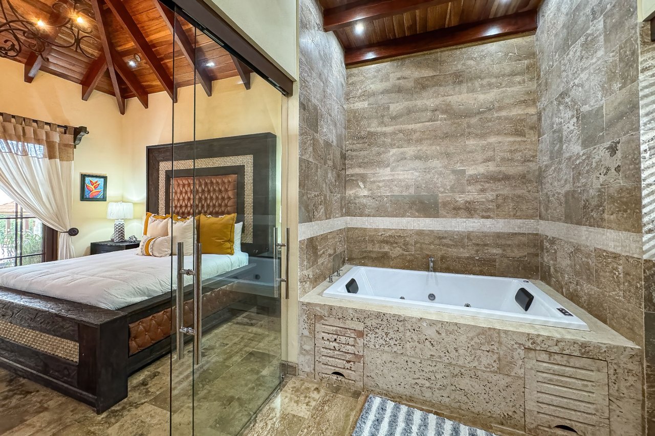 Grand Luxury Estate, Perez Zeledon, San Jose