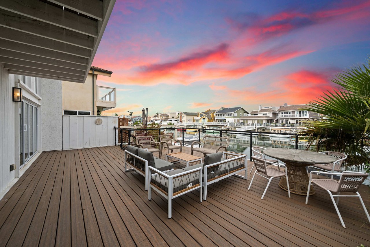 Stunning Waterfront Oasis in Channel Islands Harbor