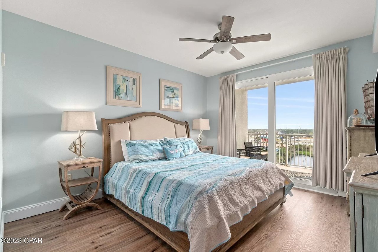 9902 S Thomas Drive Unit 1028