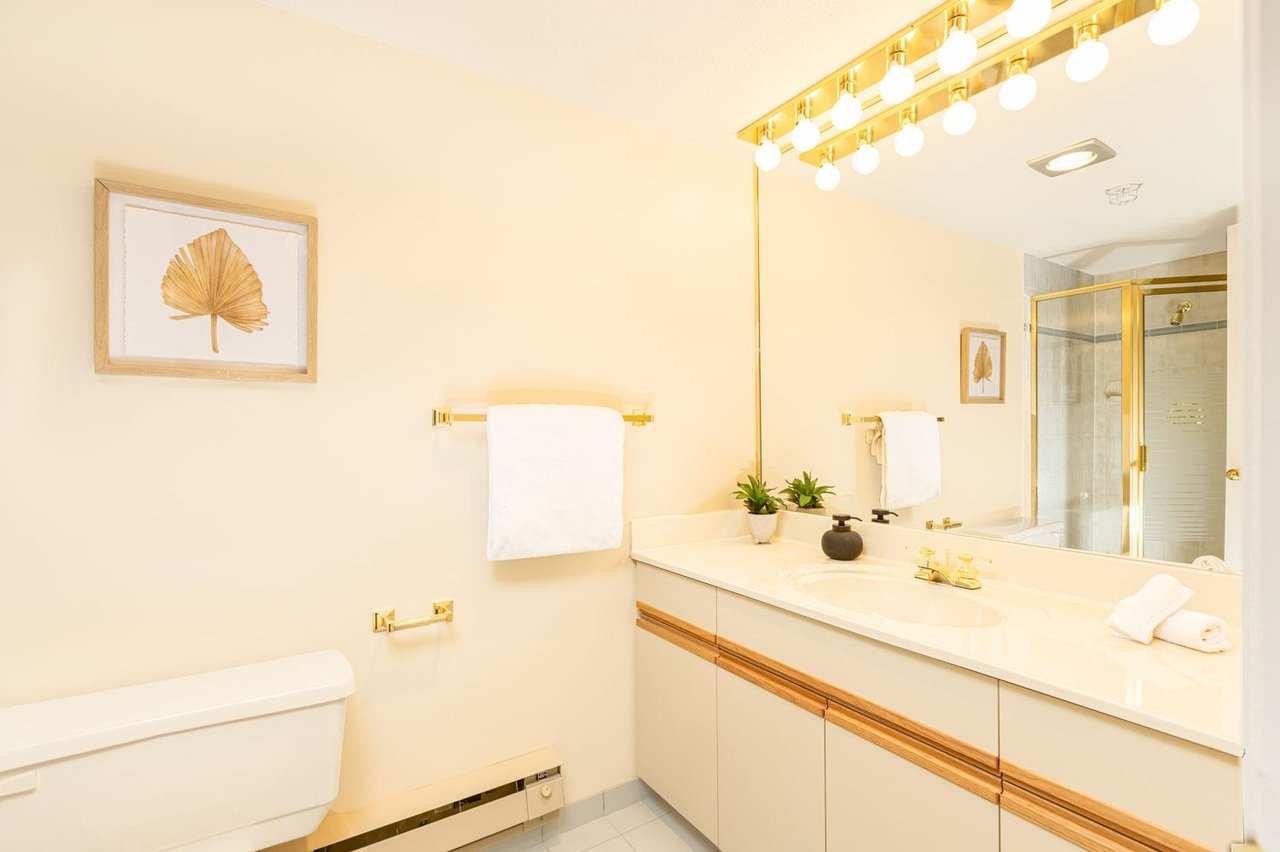 18-4725 Spearhead Drive, Whistler