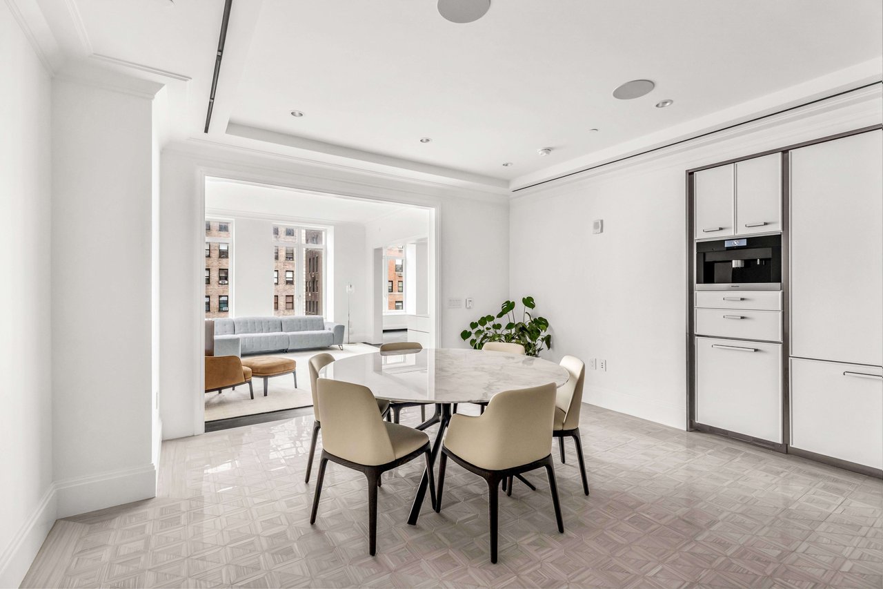 1010 Park Avenue