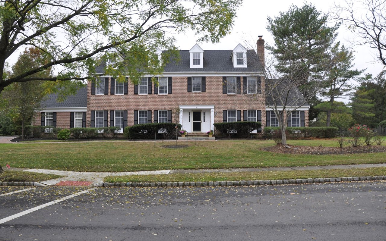 41 MILLBROOK DR