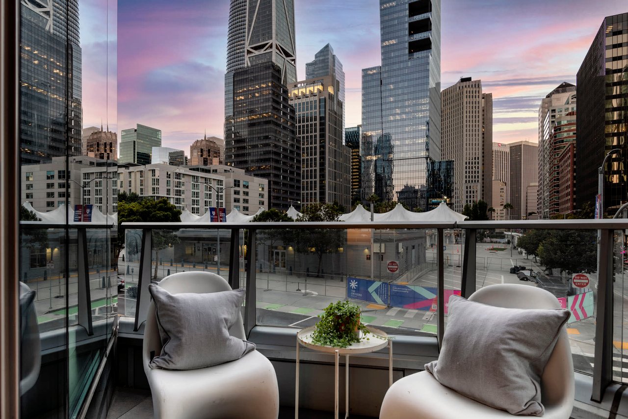 318 Main Street Unit: 2E