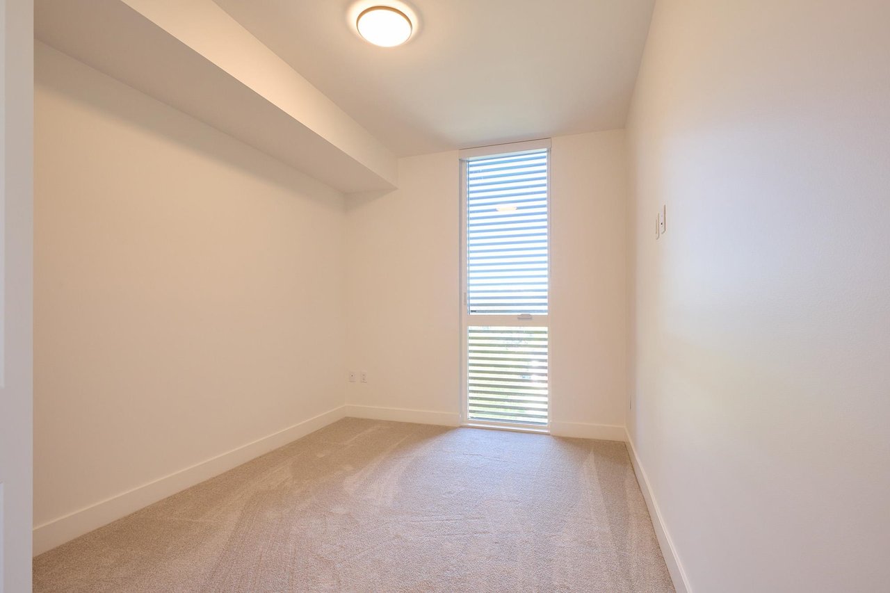201-3405 Mamquam Rd