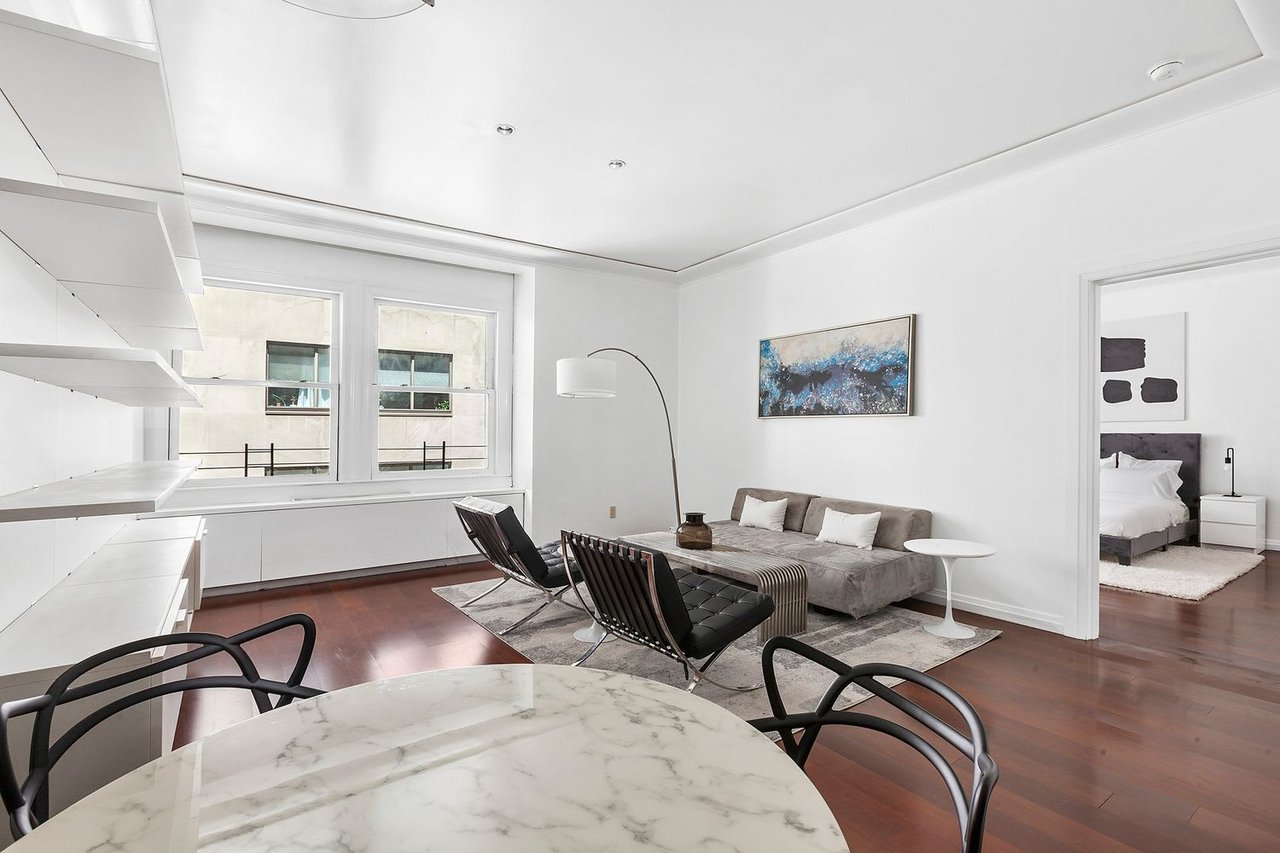 55 Wall Street, Apt 804 | Condo | Financial District