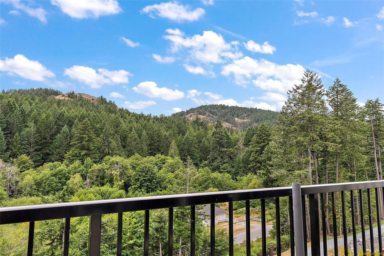1283 Centauri Dr